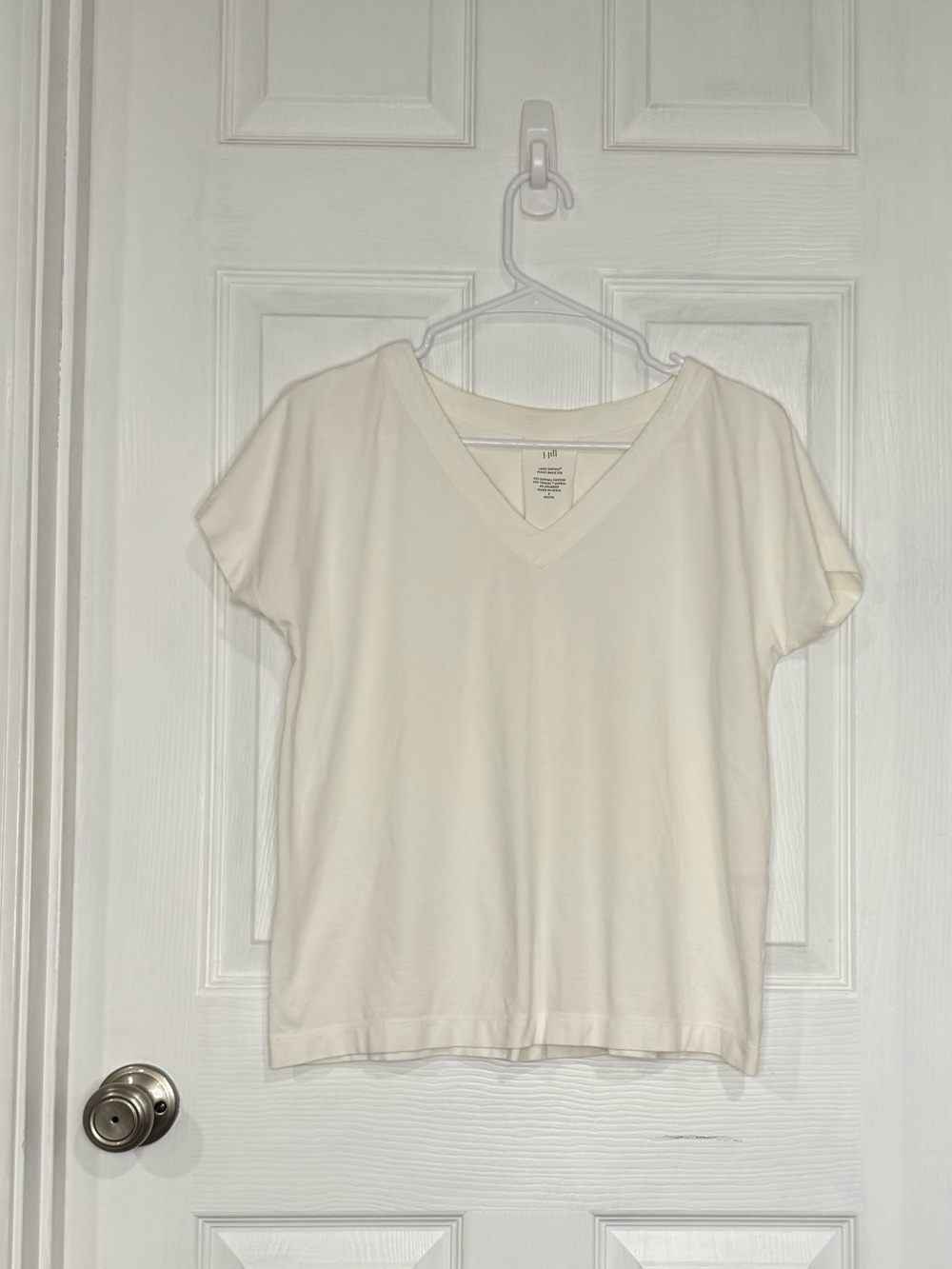 J. Jill Cream V-Neck Short Sleeve Top